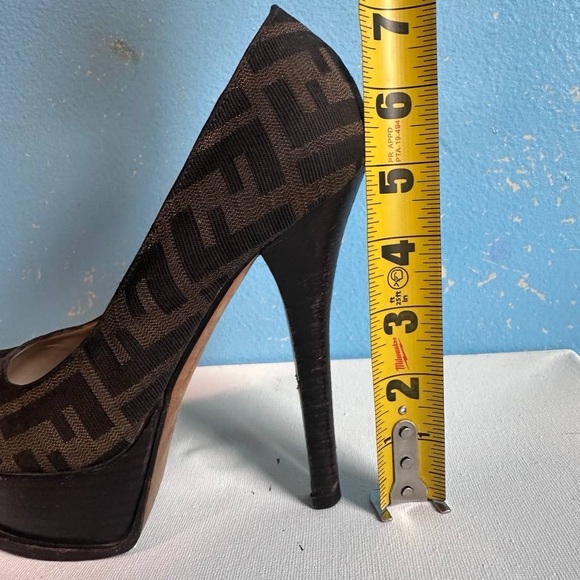 FENDI PUMP PLATFORM HEELS size 36 - Picture 5 of 8